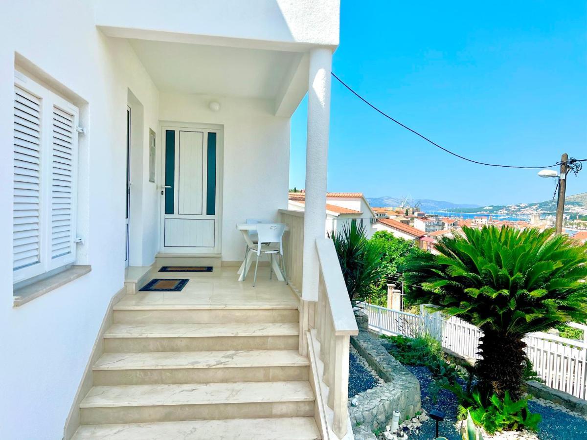 Apartments Mdk Kate Трогир Экстерьер фото