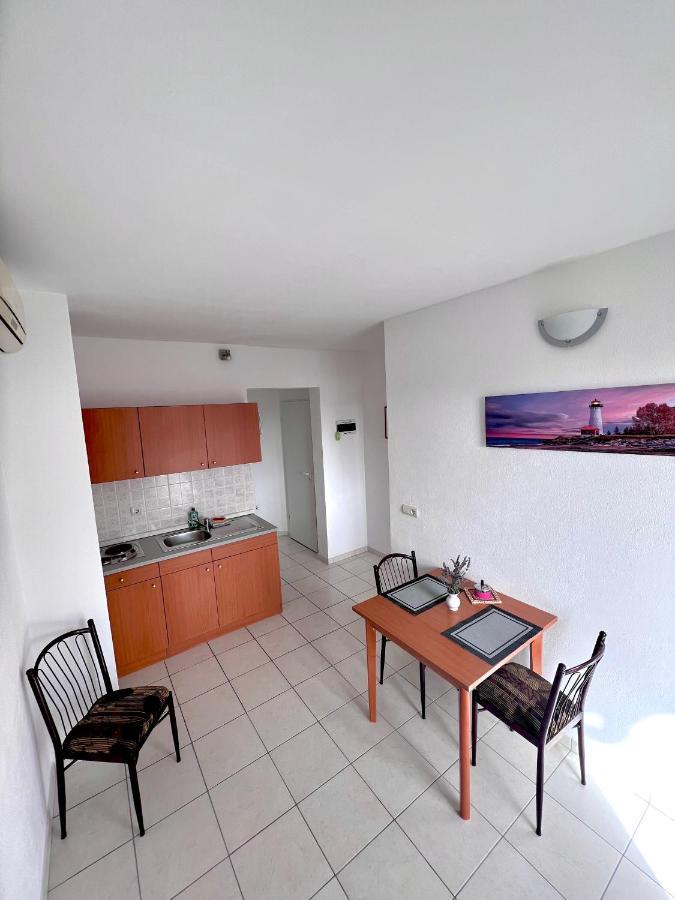 Apartments Mdk Kate Трогир Экстерьер фото